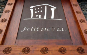  Petit Hotel  Пас-Де-Ла-Каса